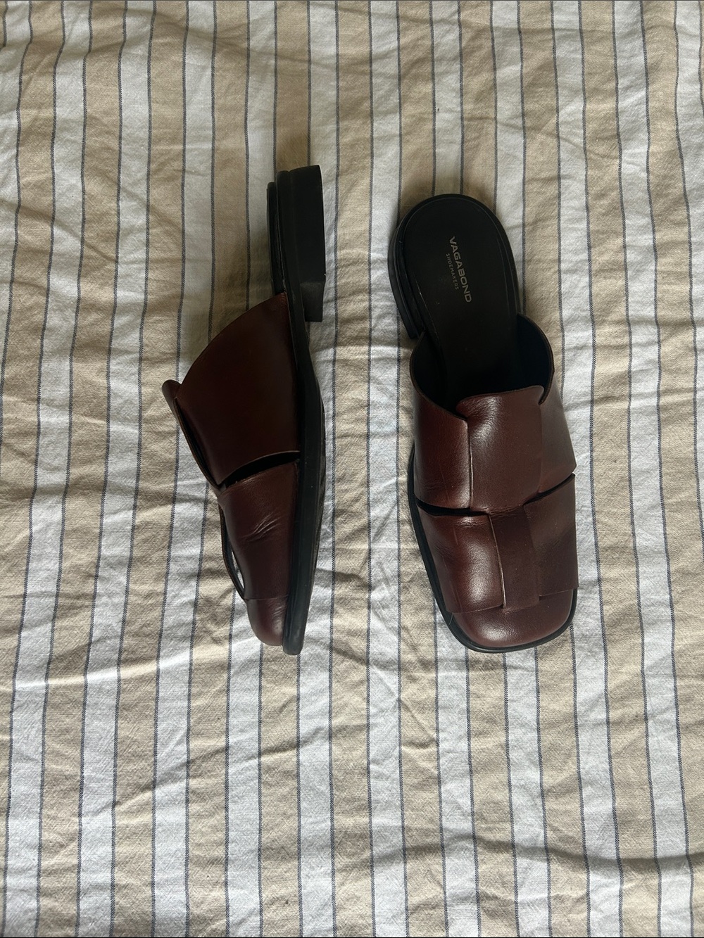 Vagabond “Brittie” Fisherman-Style Brown Leather Slide Sandals